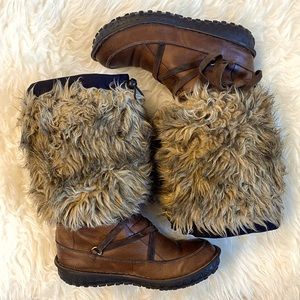 Sorel Ahnah Thinsulate Leather boots, faux fur, size 6